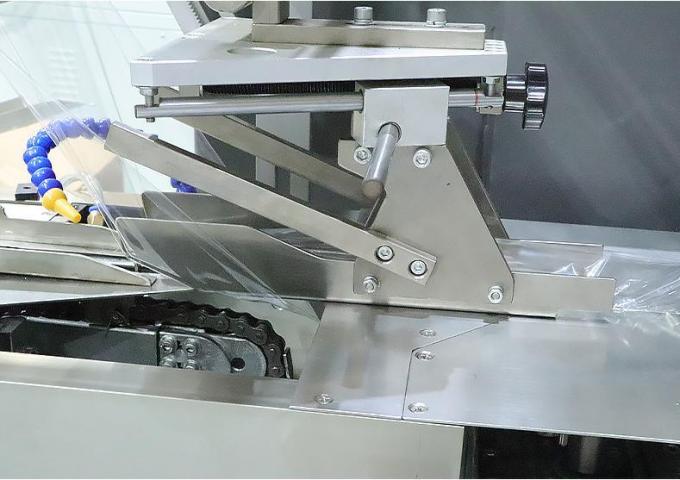 Volledige Automatische van het het Pakbrood van de Pizzastroom van de het Suikergoedzeep van het het Masker Plantaardige Hoofdkussen de Verpakkingsmachine