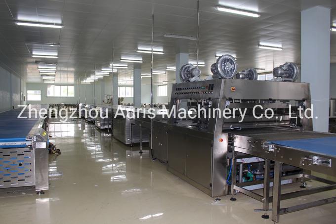 de Machine van het de Chocoladeafgietsel van 10m Min Chocolate Tempering Machine Enrobing 304ss 8