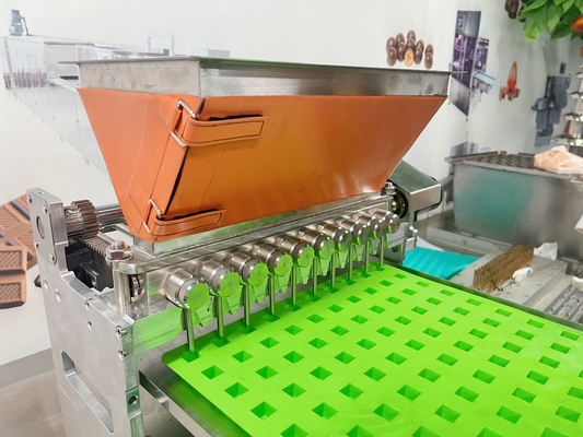 PLC Suikergoed die Machinesss304 tot Chocolade maken Kleverige Depositeurmachine