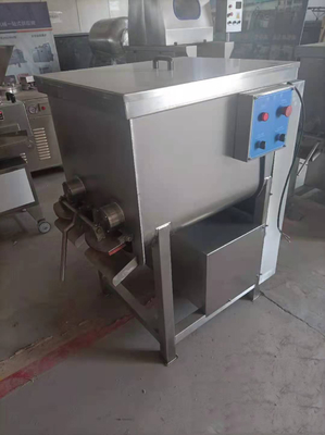 Vullend Worst die tot Machine maken Chinese Bao 200kg/H de Plantaardige Machine van de Worstmixer