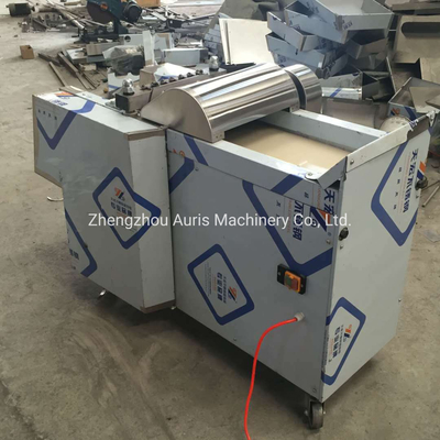 Van het de Snijmachinebeen van het snijmachinevlees Snijmachine van de de Braadkipkubus de Automatische