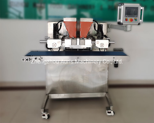6PCS de Deklaagchocolade van Min Chocolate Pouring Machine 304ss het Deponeren Lijn